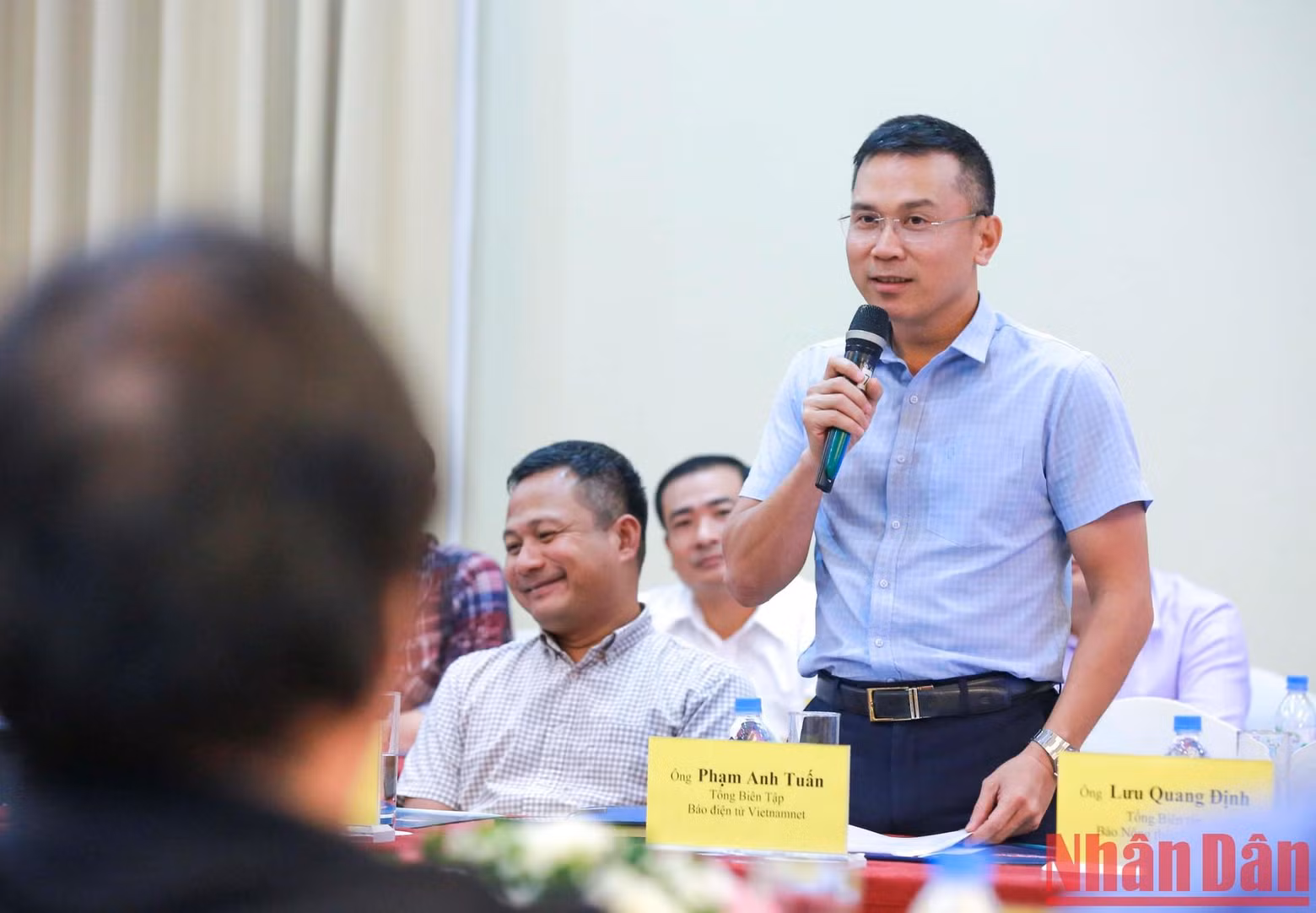 Pham Anh Tuan, redactor jefe del periódico electrónico Vietnamnet, habla sobre las experiencias y dificultades de la transformación digital en su entidad.