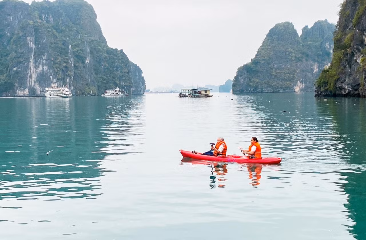 La Bahía de Ha Long sigue siengo destino favorito de los turistas españoles. (Foto: Cao Viet Linh/ Thanh Hang) La Bahía de Ha Long sigue siengo destino favorito de los turistas españoles. (Foto: Cao Viet Linh/ Thanh Hang)