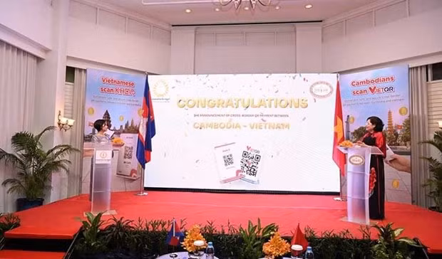 En la ceremonia del lanzamiento del sistema de pago transfronterizo de QR Vietnam - Camboya. (Fuente: NBC) En la ceremonia del lanzamiento del sistema de pago transfronterizo de QR Vietnam - Camboya. (Fuente: NBC)