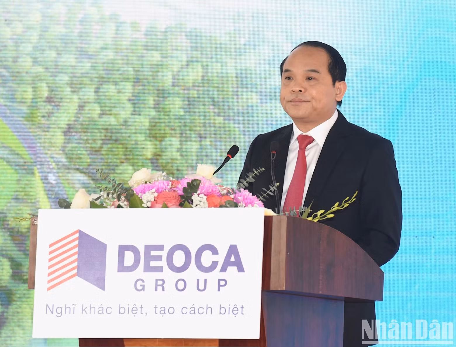 Interviene Nguyen Quoc Doan, secretario del Comité del Partido de Lang Son. Interviene Nguyen Quoc Doan, secretario del Comité del Partido de Lang Son.