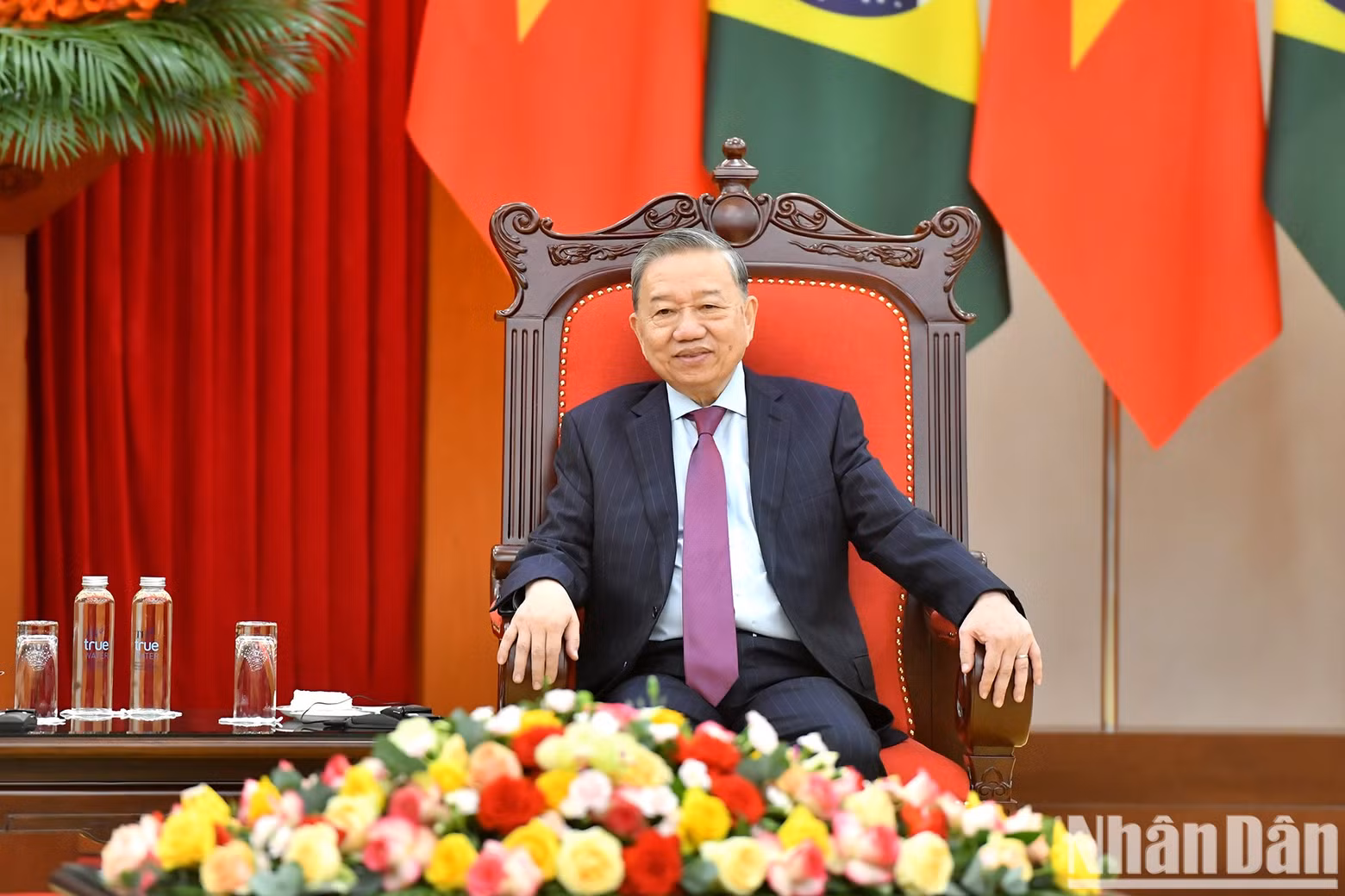 El líder partidista vietnamita habla en la cita.