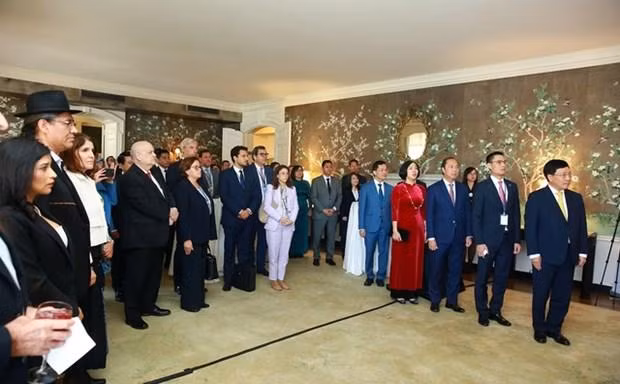 Los delegados en la ceremonia. (Foto: VNA)