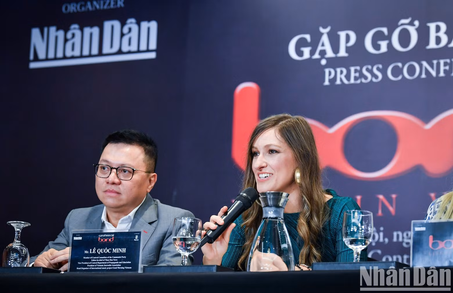 BOND realizará un vídeo musical para promover el turismo vietnamita, prometiendo transmitir bellas imágenes y singulares valores culturales tradicionales del país.