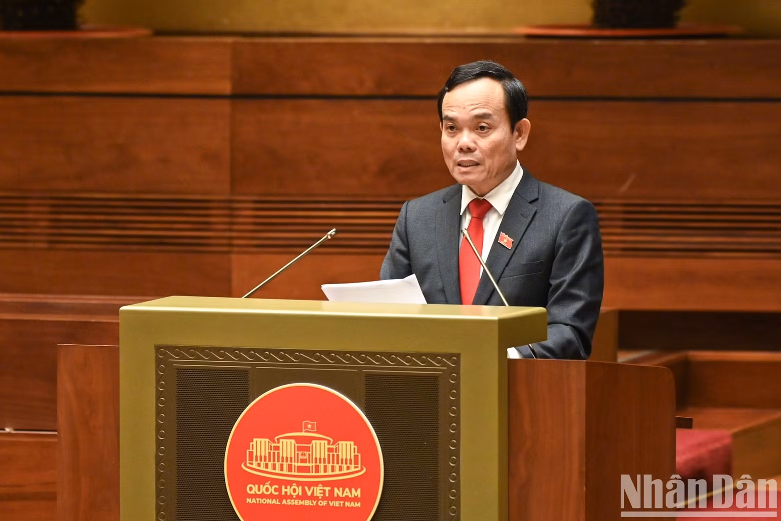 El viceprimer ministro Tran Luu Quang habla en el acto. El viceprimer ministro Tran Luu Quang habla en el acto.