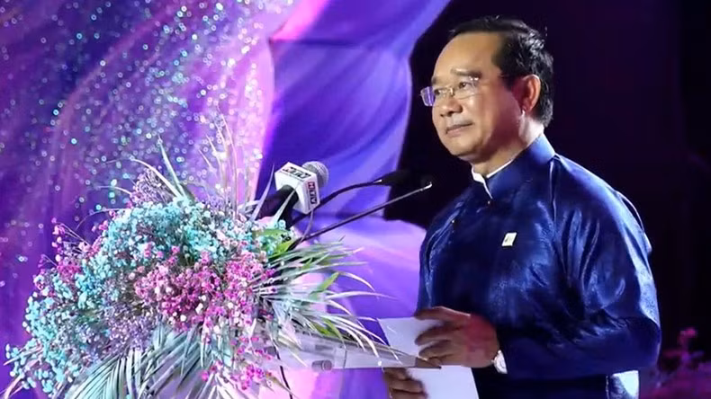 El presidente del Comité Popular de Ciudad Ho Chi Minh, Nguyen Van Duoc, habla en el evento.