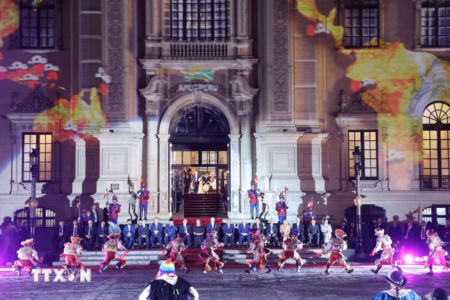 Escena de la cita. Escena de la cita.