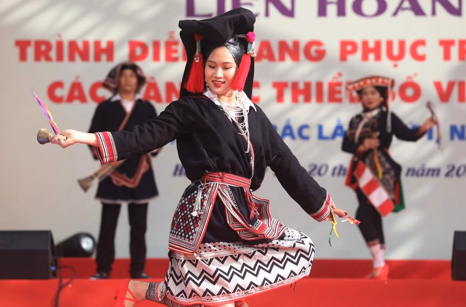 Traje de mujeres de la etnia Dao Quan Chet.