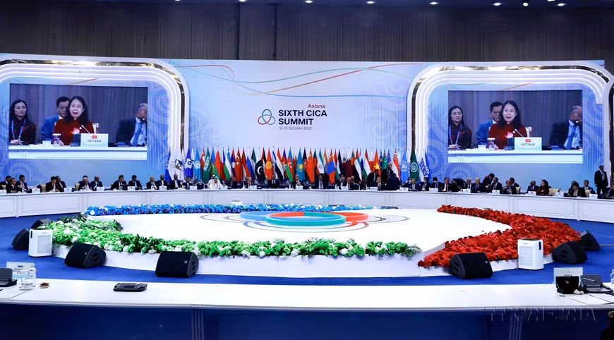 La vicepresidenta de Vietnam Vo Thi Anh Xuan habló en la VI Conferencia sobre Interacción y Medidas de Fomento de la Confianza en Asia (CICA), organizada por Kazajstán del 12 al 14 de octubre de 2022.