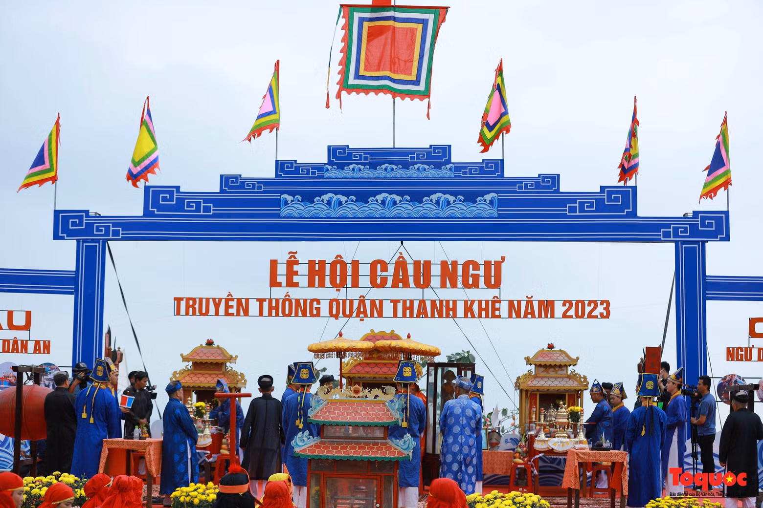 El festival de Cau Ngu es una tradición de larga data del distrito de Thanh Khe y un evento cultura particular de la comunidad pesquera de la región central.