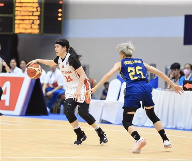 Vietnam venció a su rival de Tailandia en baloncesto 5x5. (Fotografía: VNA) Vietnam venció a su rival de Tailandia en baloncesto 5x5. (Fotografía: VNA)