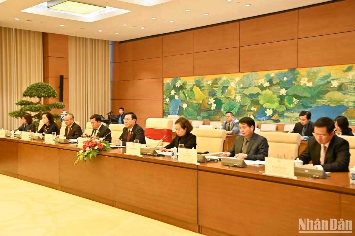 La delegación de la Asamblea Nacional de Vietnam. La delegación de la Asamblea Nacional de Vietnam.