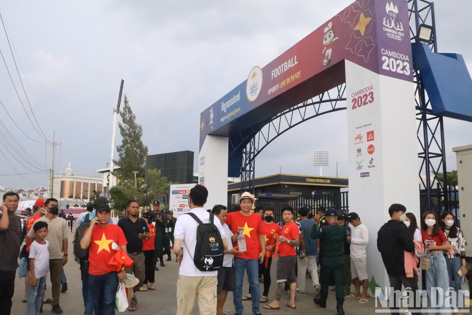 El partido tiene lugar en el Estadio Prince en Phnom Penh. El partido tiene lugar en el Estadio Prince en Phnom Penh.