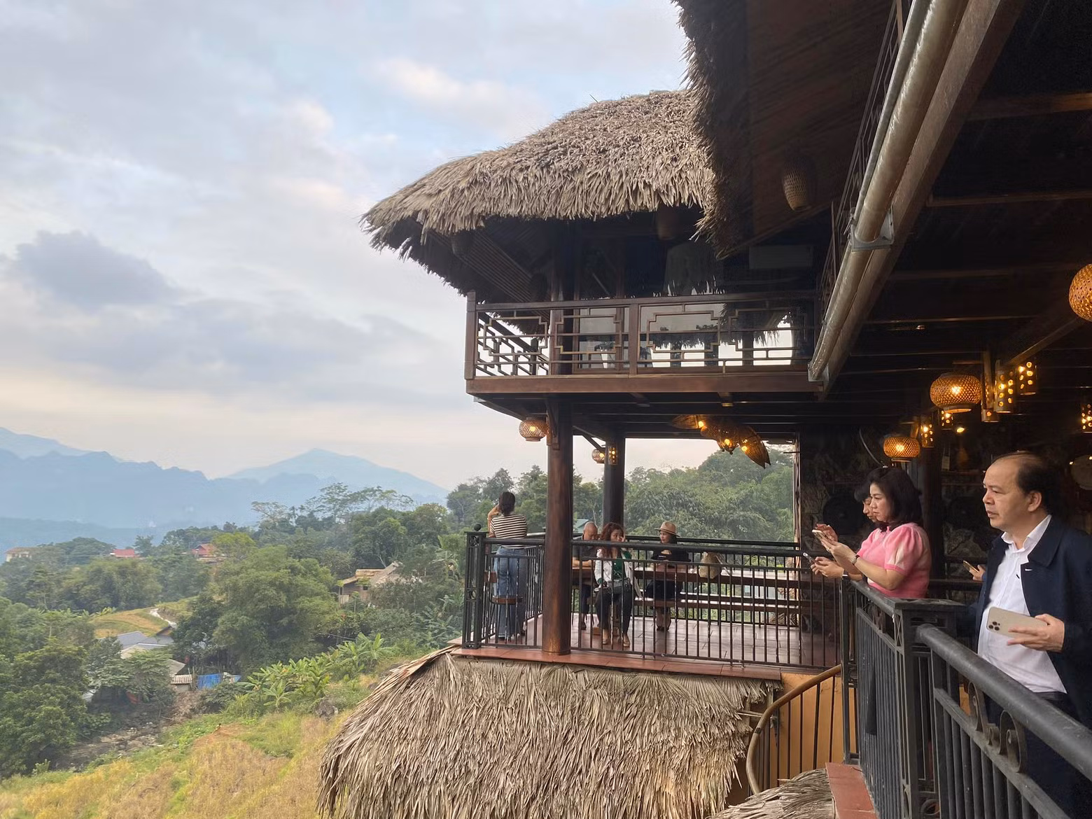 “Caza” de nubes en Pu Luong.