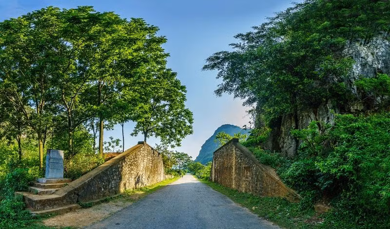 (Fotografía: dulichlangson.com.vn) (Fotografía: dulichlangson.com.vn)