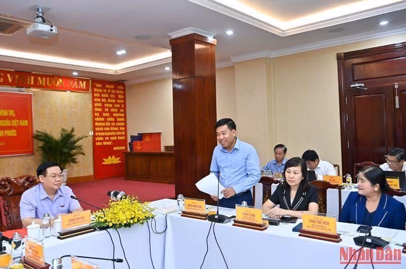 El secretario del Comité partidista en Binh Phuoc, Nguyen Manh Cuong.