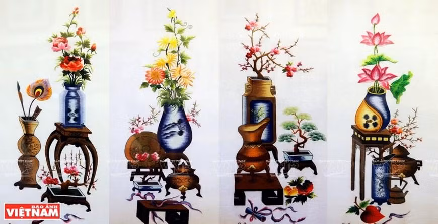 Pintura de bordado de artista de la aldea de Quat Dong.