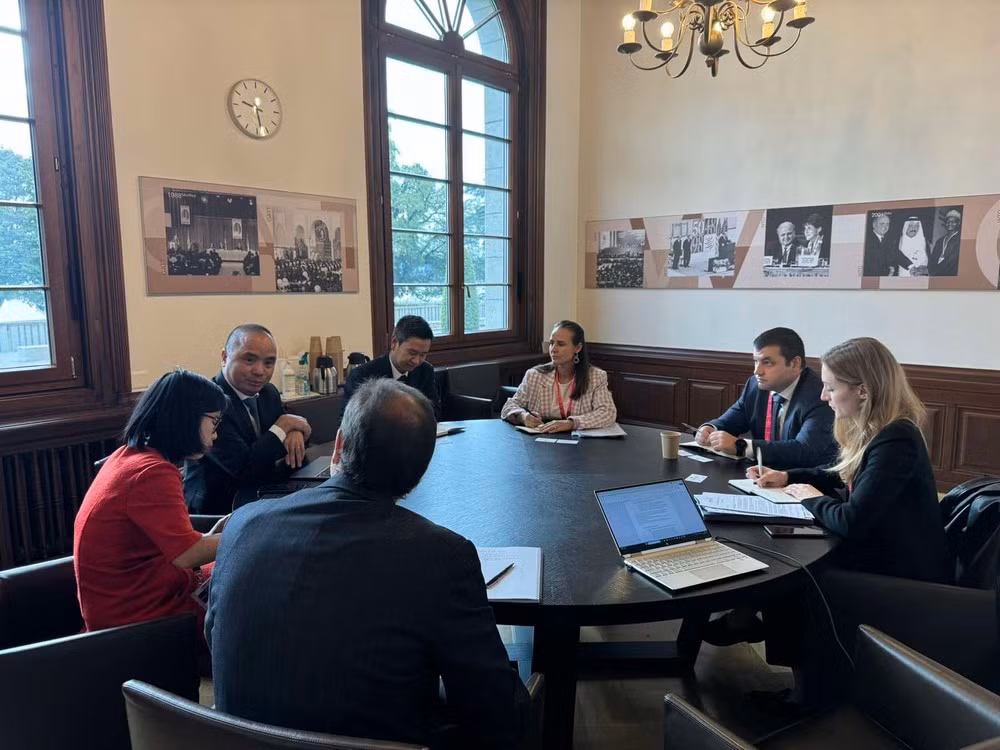 En la reunión. (Foto: VNA)