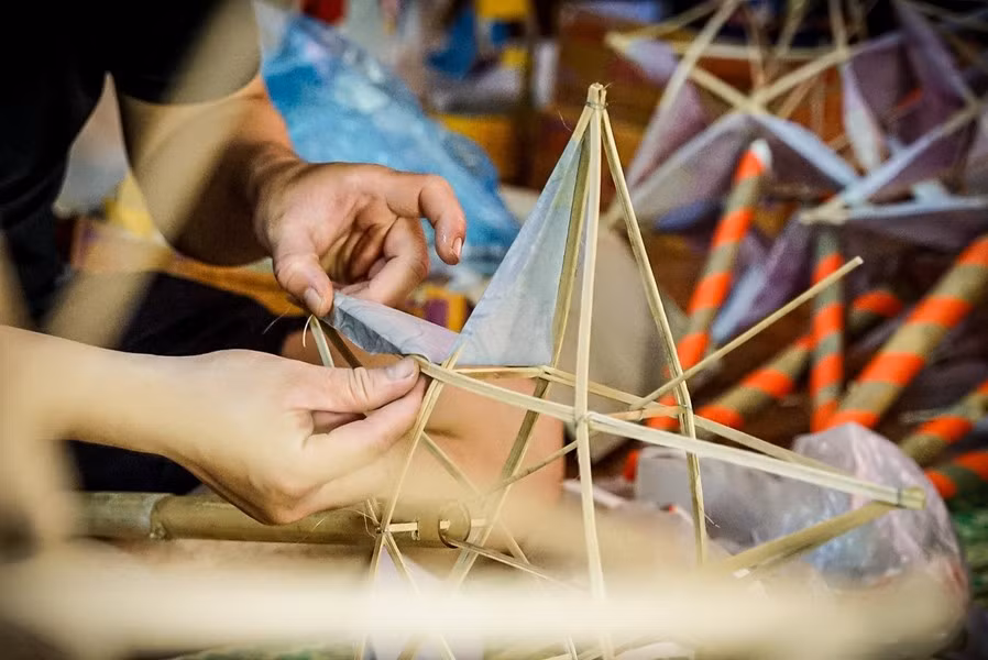 Juguetes tradicionales preservan recuerdos de muchos vietnamitas ảnh 1