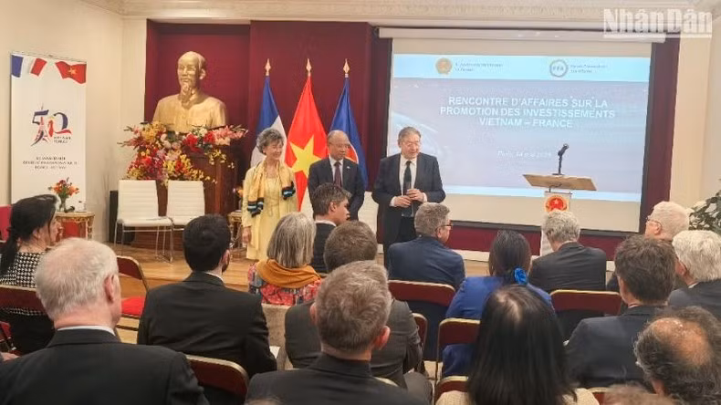Seminario de promoción de inversiones Vietnam-Francia Seminario de promoción de inversiones Vietnam-Francia