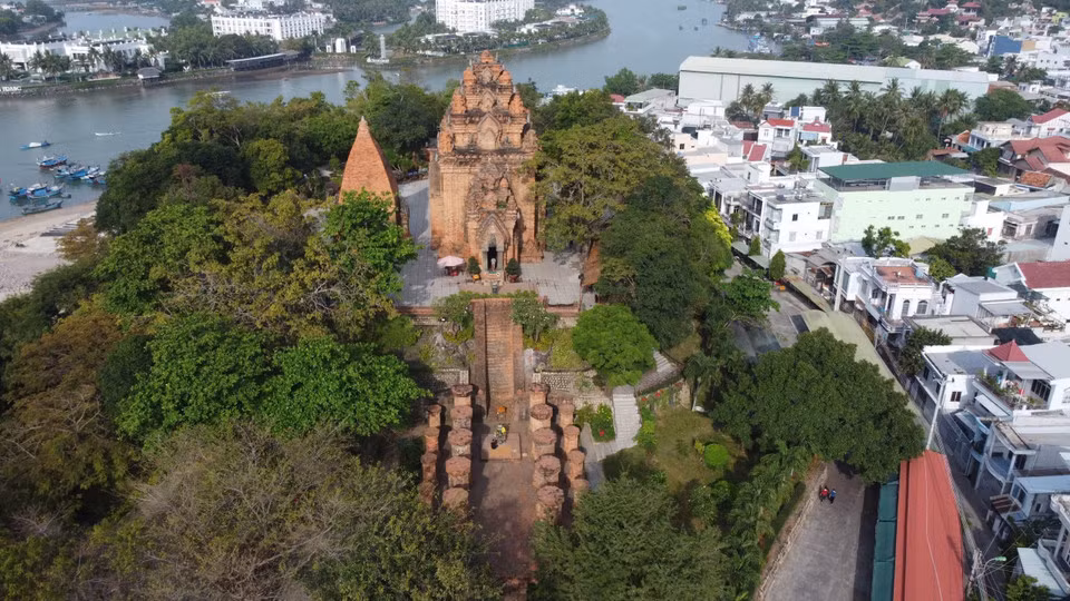 La belleza de la Torre Ponagar en la ciudad de Nha Trang, Khanh Hoa.