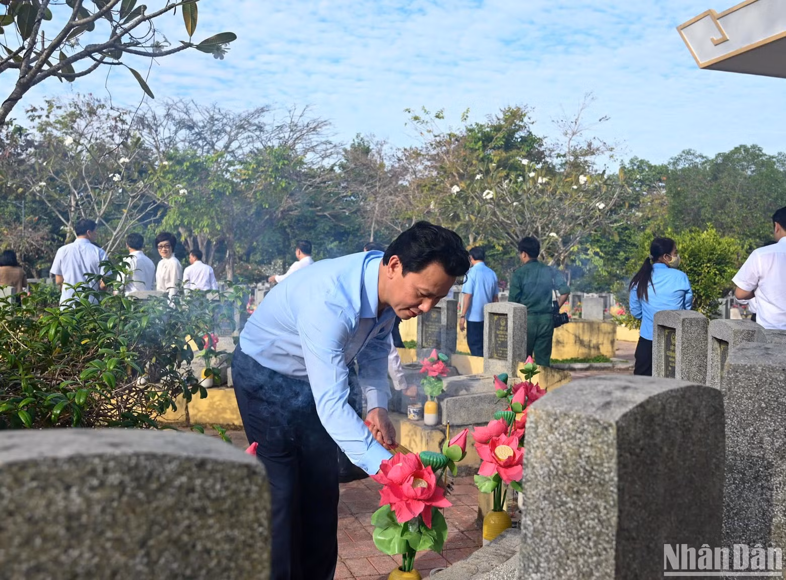 El ministro de Recursos Naturales y Medio Ambiente, Dang Quoc Khanh, en el acto.
