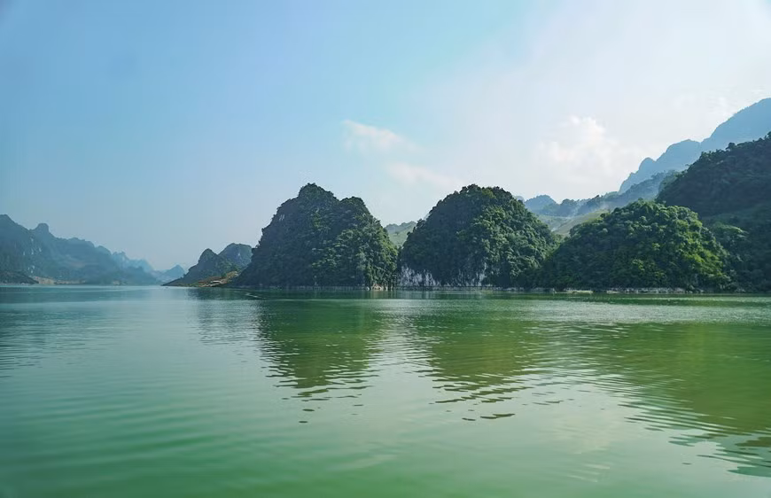 El hermoso paisaje de Huoi So El hermoso paisaje de Huoi So