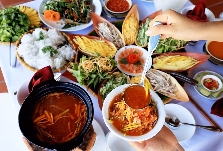 Este plato de los pescadores de Mui Ne está preñado de la cultura culinaria vietnamita Este plato de los pescadores de Mui Ne está preñado de la cultura culinaria vietnamita