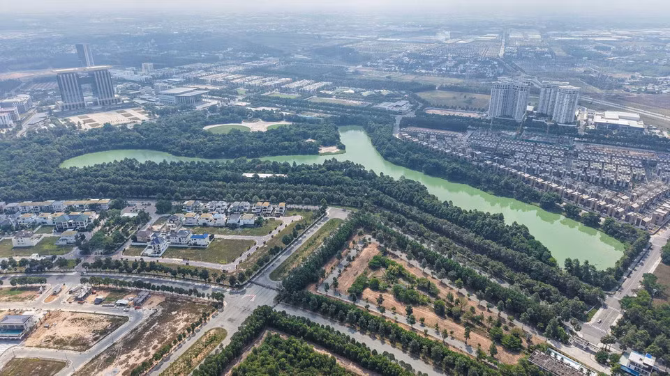 Numerosos espacios verdes y parques se incorporan a la planificación de Binh Duong para mejorar la calidad de vida de sus residentes.