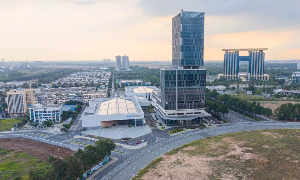 En 2019, el World Trade Center de la Ciudad Nueva de Binh Duong (WTC BDNC) se unió a la Asociación de Centros de Comercio Mundial, impulsando el crecimiento del comercio y los servicios locales.