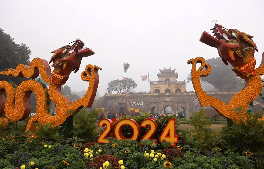 La Ciudadela Imperial de Thang Long el día 23 del último mes del año lunar La Ciudadela Imperial de Thang Long el día 23 del último mes del año lunar