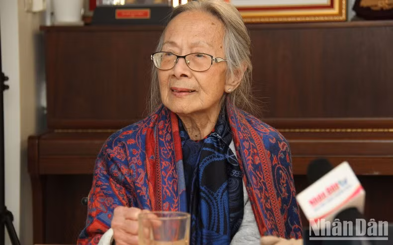 Thérèse Nguyen Van Ky, expresidenta de la Asociación de Vietnamitas en Francia Thérèse Nguyen Van Ky, expresidenta de la Asociación de Vietnamitas en Francia