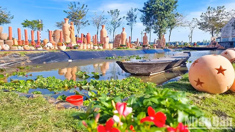 Vinh Long inaugurará parque de cerámica roja ảnh 2