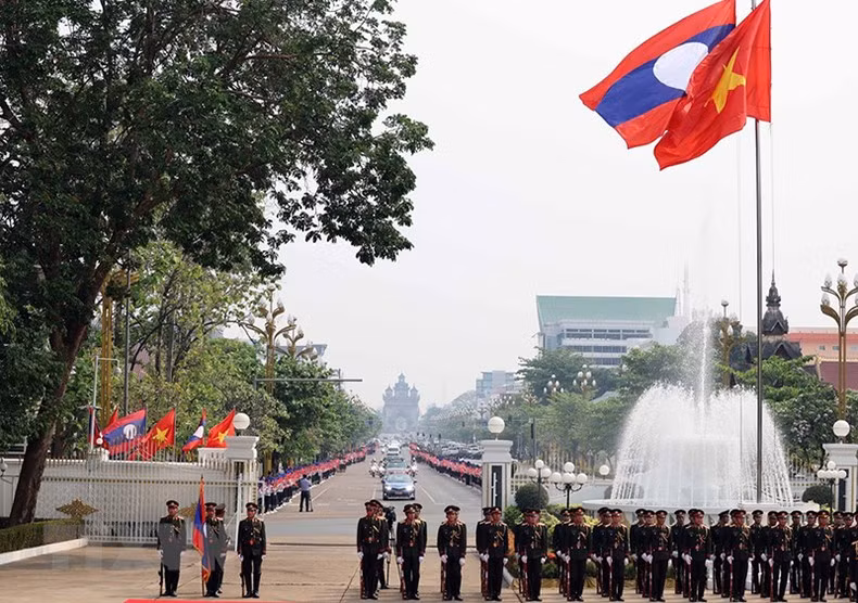 Panorama de la ceremonia de bienvenida. Panorama de la ceremonia de bienvenida.