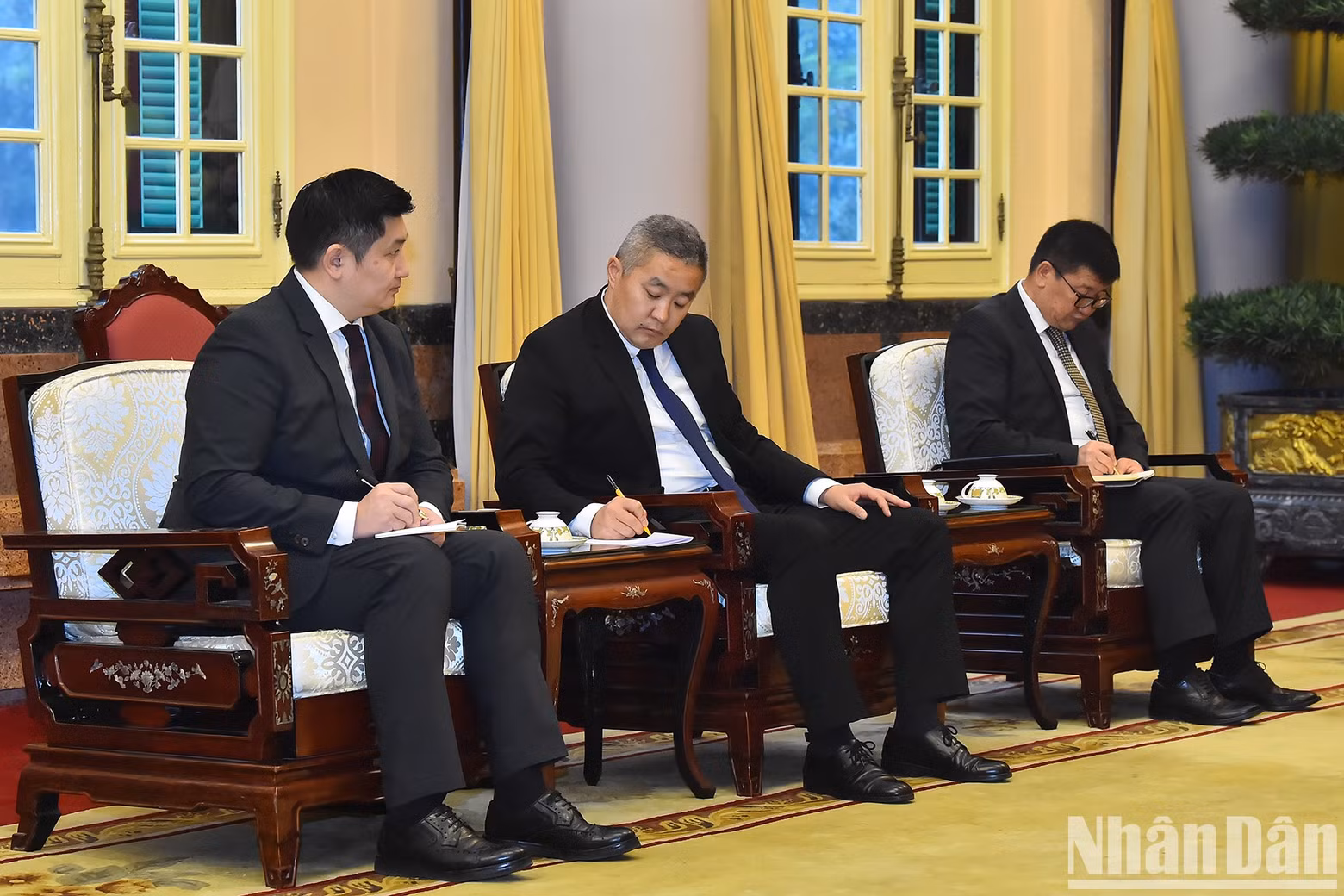 La delegación de Mongolia acude al encuentro. La delegación de Mongolia acude al encuentro.