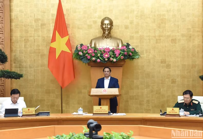 El premier vietnamita asiste a la reunión.