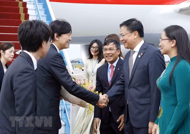 La ceremonia de recibimiento al príncipe japonés.