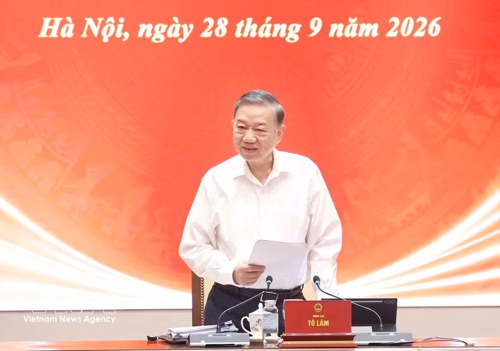 El secretario general del PCV y presidente de Vietnam, To Lam, habla en la reunión. (Foto: VNA)