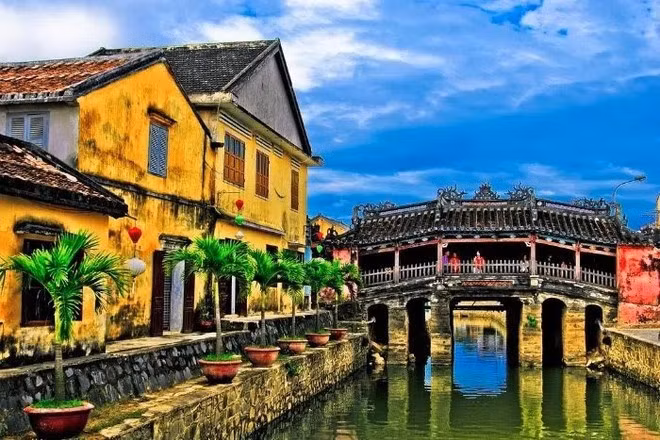 En el casco antigio de Hoi An (Foto: VNA)