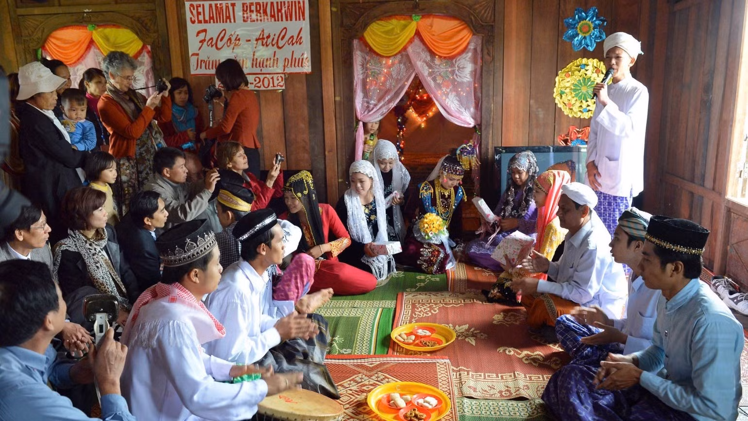 Presentan la cultura Cham Islam de la provincia de An Giang en la Aldea de Cultura y Turismo de las Etnias de Vietnam. (Foto: Comité Organizador)