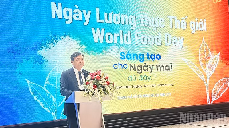 El viceministro vietnamita de Agricultura y Medio Ambiente Nguyen Hoang Hiep, interviene en la conferencia. (Foto: Hoang Liem)