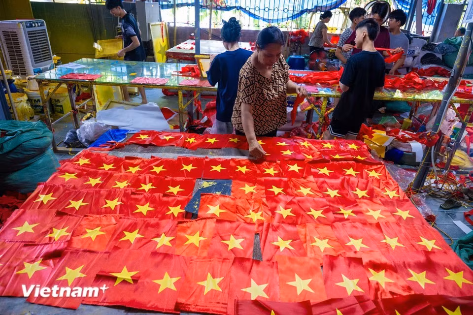 Los productores trabajan a plena capacidad para satisfacer la demanda nacional. (Foto: VNA)