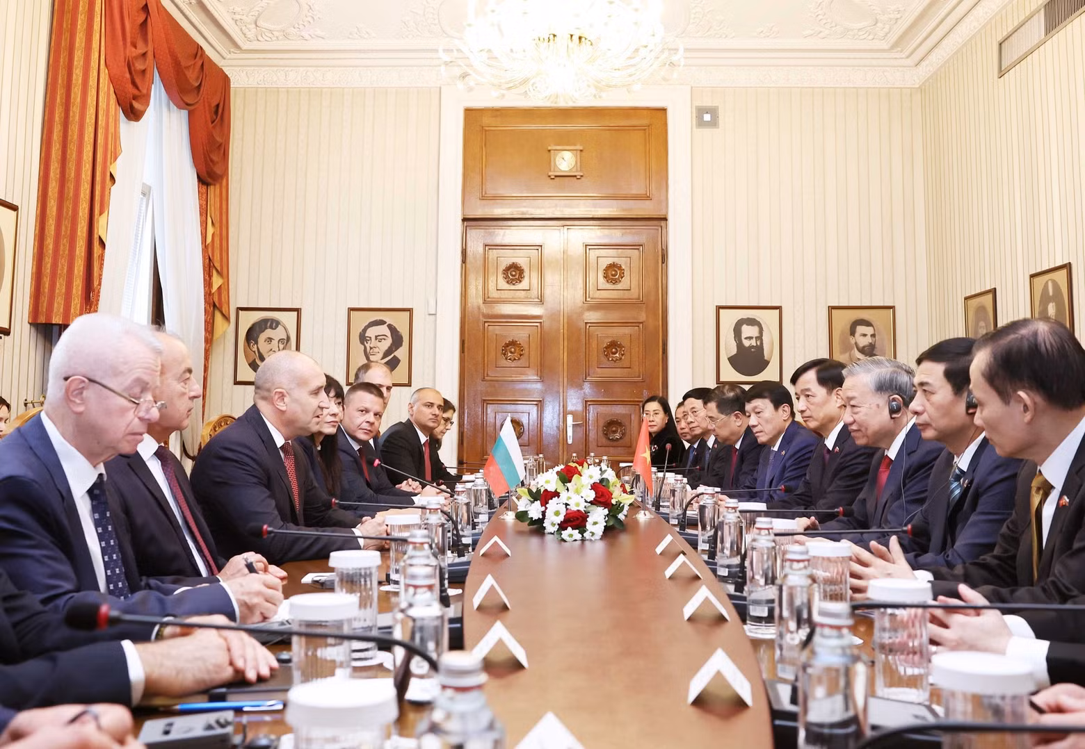 En las conversaciones. (Foto: Thong Nhat/VNA)