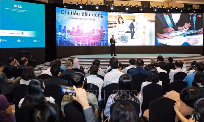 El Foro de Nueva Economía de Vietnam (VNEF) 2025 se efectúa en Hanói. (Foto: VNA)