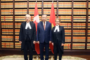 [Foto] Máximo dirigente vietnamita se reúne con con dirigentes legislativos de Canadá