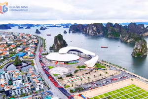 Quang Ninh cuenta con grandes ventajas en paisajes e infraestructuras para impulsar el turismo deportivo. (Foto: baoquangninh.vn)