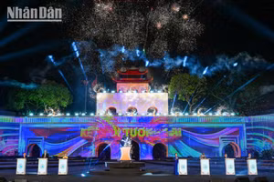 [Foto] Esplendorosa ceremonia inaugural del segundo Festival Cultural Mundial en Hanói 2026
