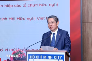 Pang Te Cheng, cónsul general de Singapur en Ciudad Ho Chi Minh, habla en el evento. (Foto: VNA)