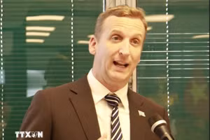Ofer Fohrer, jefe de la División de Promoción de Inversiones y Exportaciones del Departamento de Comercio Exterior, dependiente del Ministerio de Economía e Industria de Israel. (Foto: VNA)
