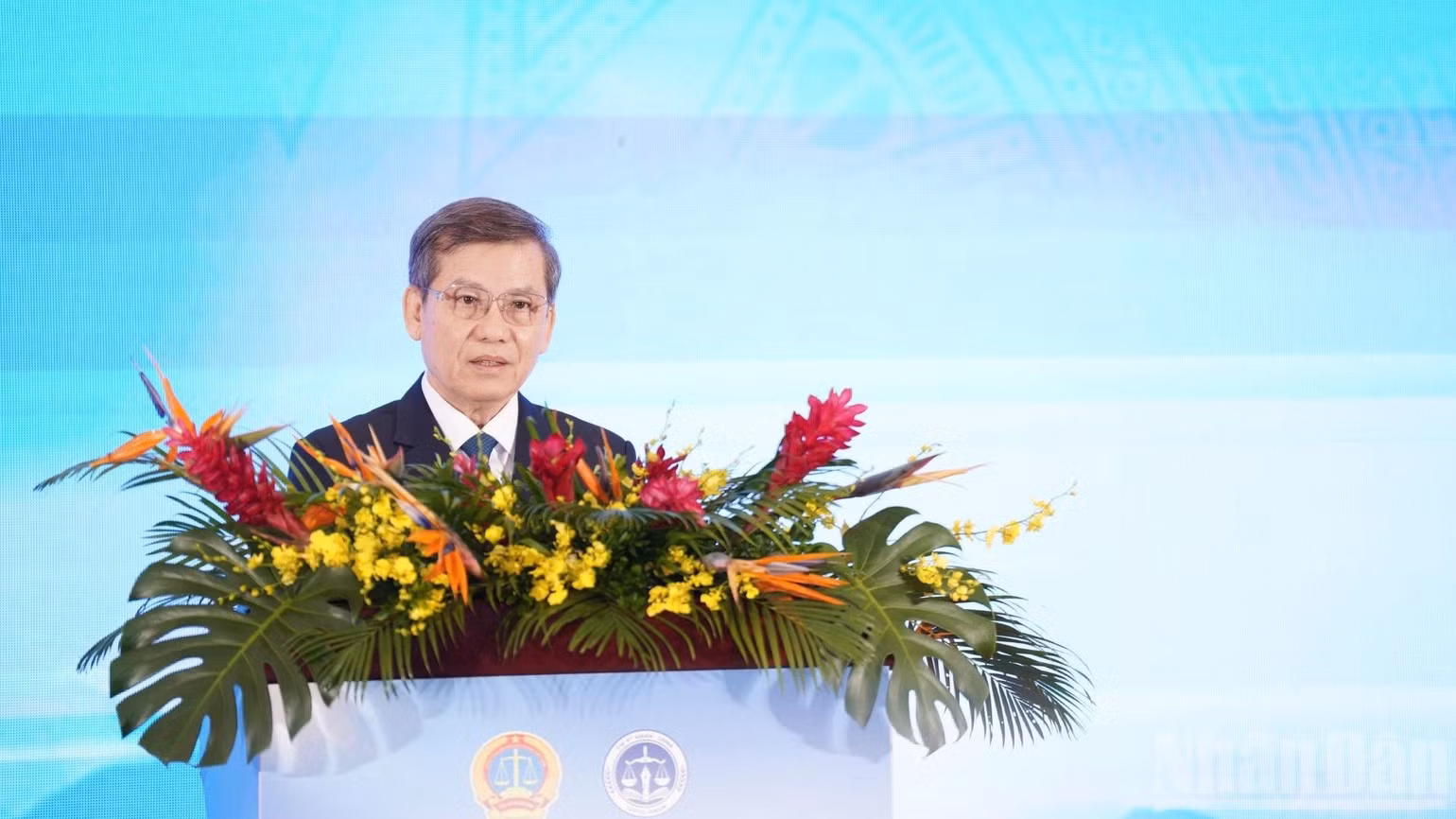 Le Minh Tri, miembro del Buró Político, secretario del Comité Central del Partido Comunista de Vietnam y jefe de su Comisión de Asuntos Internos, habla en la cita.