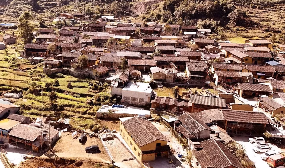 Un rincón del espacio cultural del mejor pueblo turístico del mundo – Lo Lo Chai de Lung Cu de Tuyen Quang.